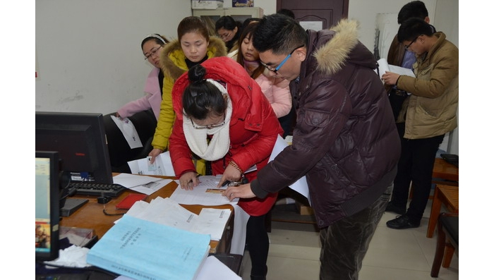 汶上52人領取學費和國家助學貸款補償金