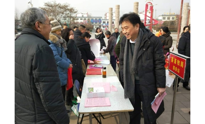 汶上縣人民政府 部門動態(tài) 縣畜牧獸醫(yī)局參加全縣科技、文化、衛(wèi)生“三下鄉(xiāng)”活動
