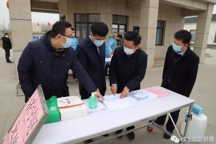 汶上縣人民政府 政務(wù)要聞 縣委常委、副縣長魏中齊帶隊檢查企業(yè)復(fù)工復(fù)產(chǎn)、疫情防控和安 ...