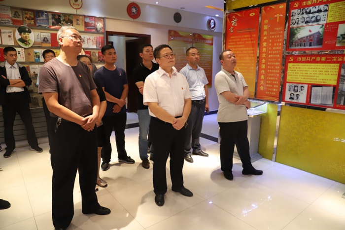 汶上縣醫(yī)療保障局組織開(kāi)展“感懷先烈、砥礪奮進(jìn)”黨員黨性教育活動(dòng)